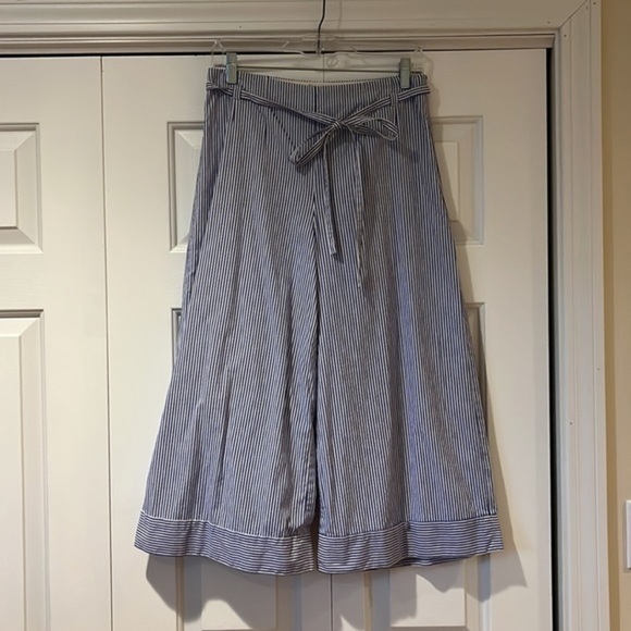 J. Crew Seersucker blue stripe cropped wide leg pants Sz 6​ - Picture 7 of 10